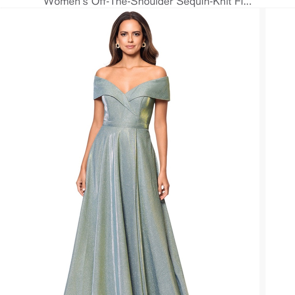 Elegant Off-Shoulder Evening Gown